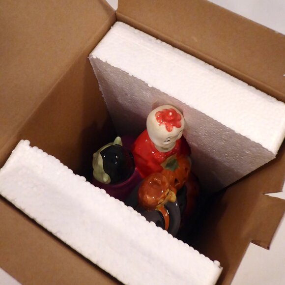 NEW 10” HALLOWEEN PUMPKIN WITCH SKELETON DRACULA CERAMIC ELECTRIC LAMP - Picture 3 of 16